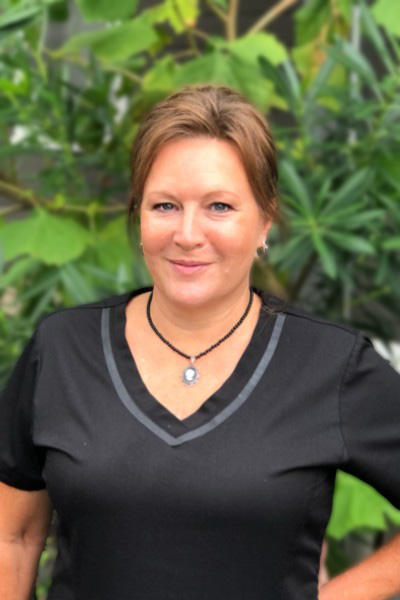 Grosso-orthodontics-lori-headshot Lori orthodontic assistant headshot grosso orthodontics